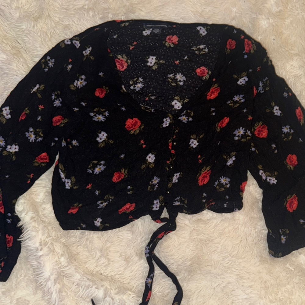 American Eagle Outfitters Black Floral Top